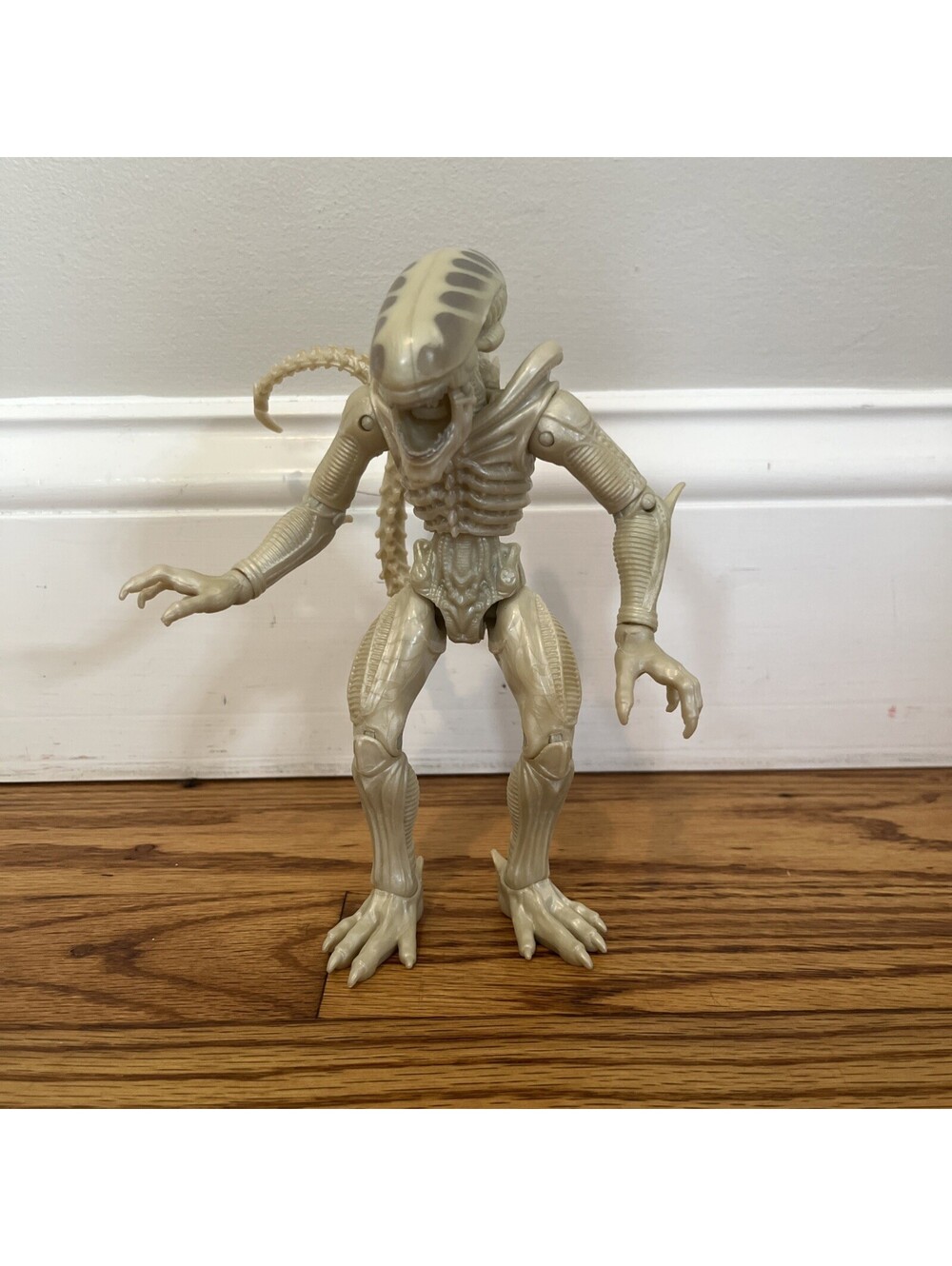 Lanard Alien Collection Xenomorph Drone 7” Walmart Exclusive Figure